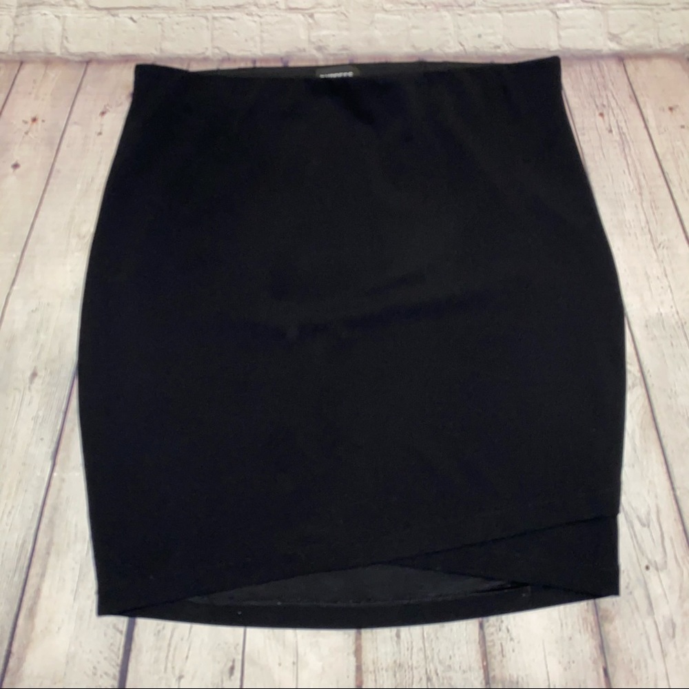 Express Pencil Skirt